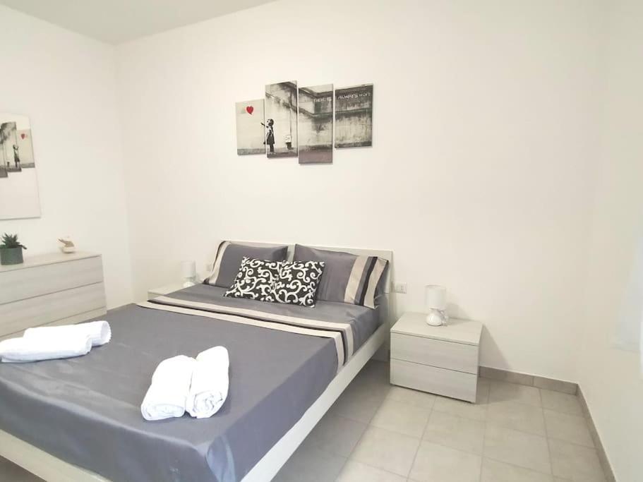 Holiday House Chiara Sant'Antioco Exterior photo